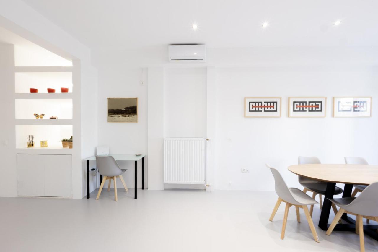 Comfort Sunny Hub With 2 Bdr Apartment Athens