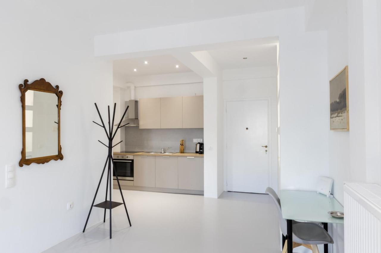 Apartment Comfort Sunny Hub With 2 Bdr Athens